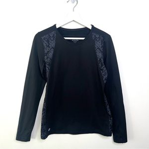 Athleta Queens Lucious Black Gray Long Sleeve
Thumb Hole Top Size Small
